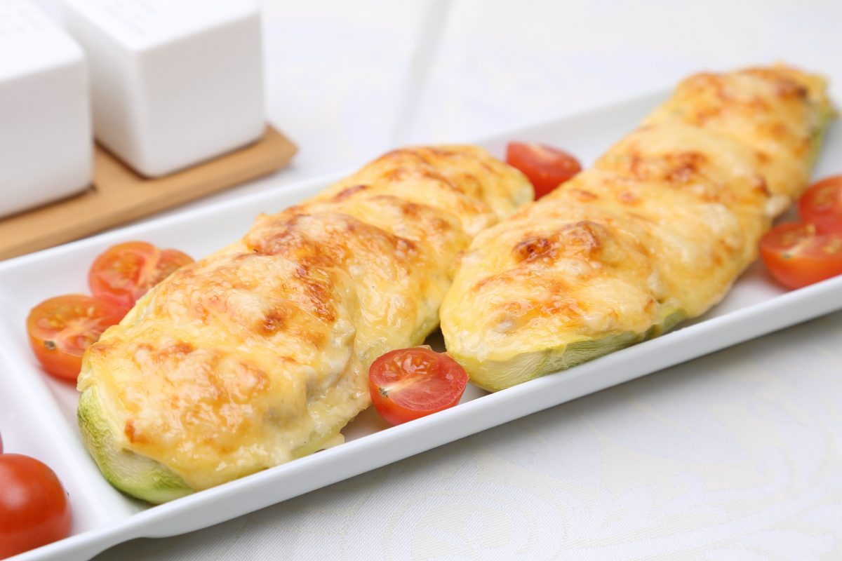 zucchine ripiene al forno senza AdobeStock 53876545