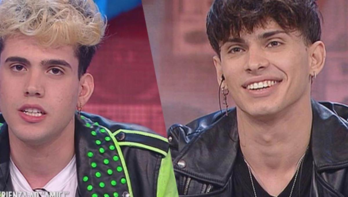amici 20 aka7even rivela non amici 20 fan dalla parte di aka7even deddy e alessandro trattati a pesci in faccia neanche un saluto 2623394 2