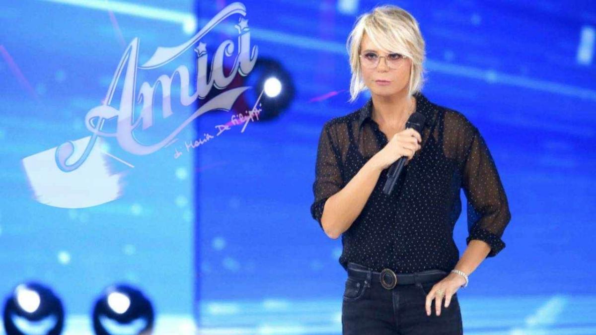 amici 21 spoiler cast arriva amici 20 il serale le prossime puntata del sabato potrebbero non essere registrate 2607312 1