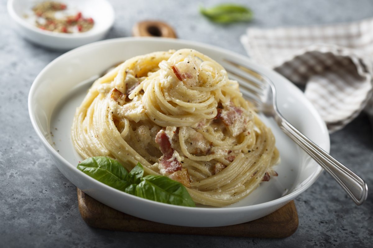 carbonara alla ricotta AdobeStock 261485717