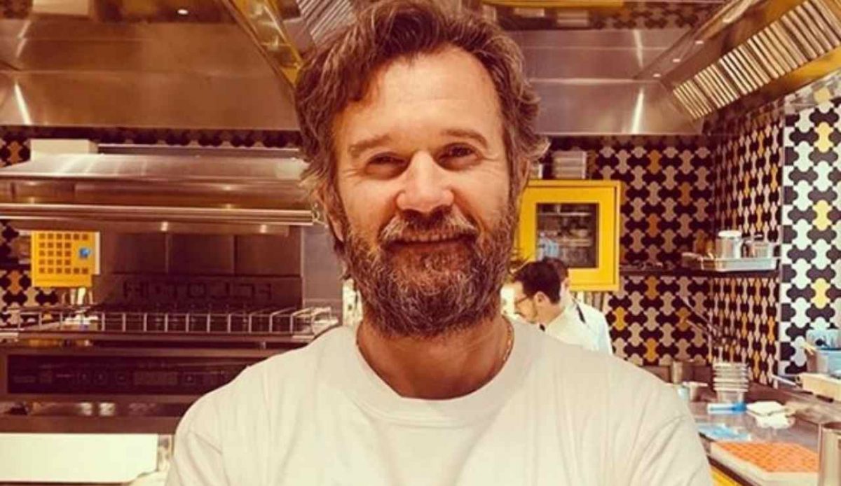 carlo cracco vita privata biografia Carlo Cracco foto clamorosa diventa virale ricettasprint3