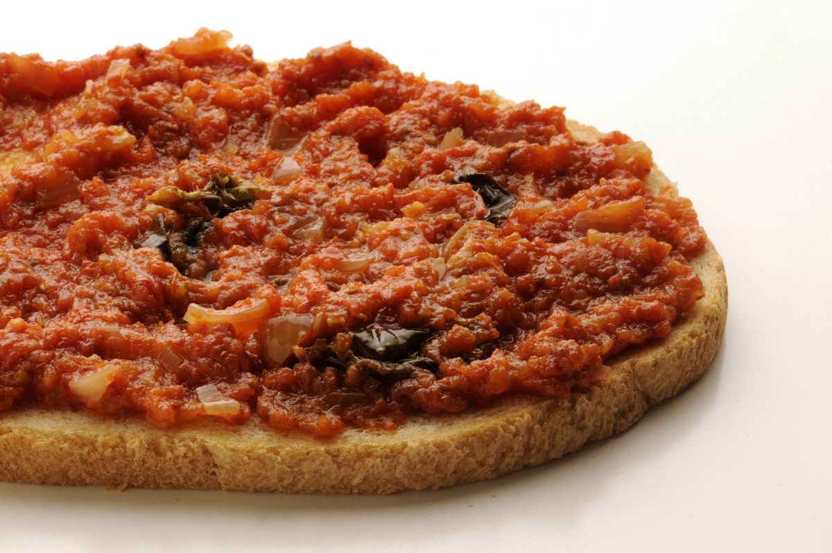 crema al pomodoro piccante uno AdobeStock 25433781