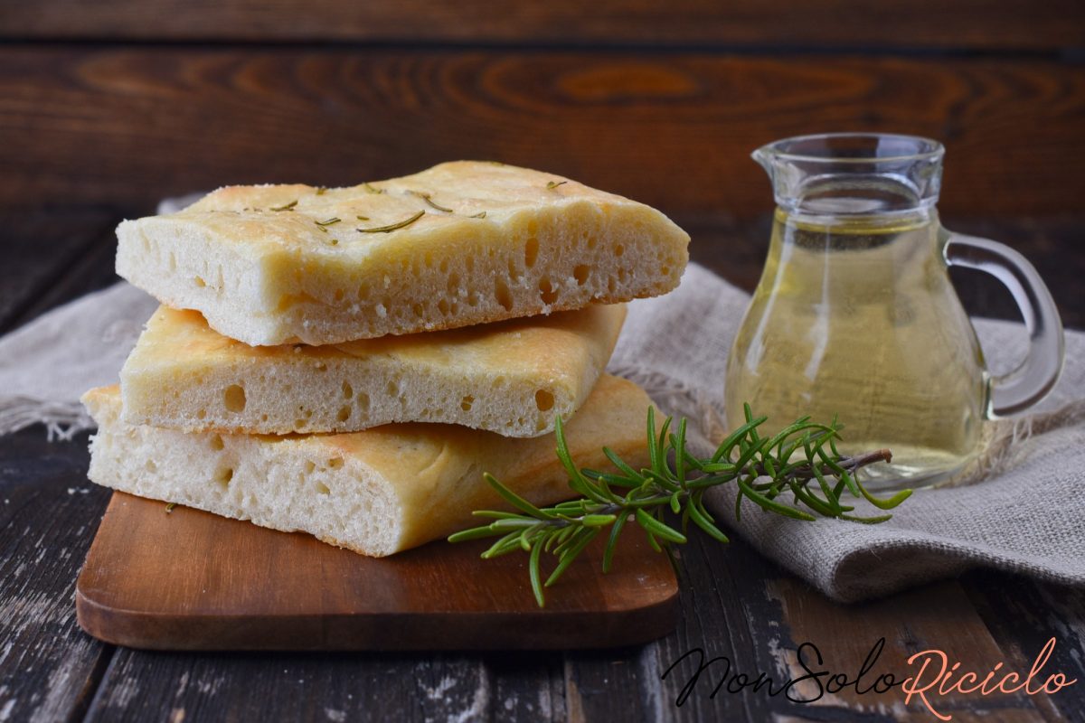 focaccia al vino bianco un 3