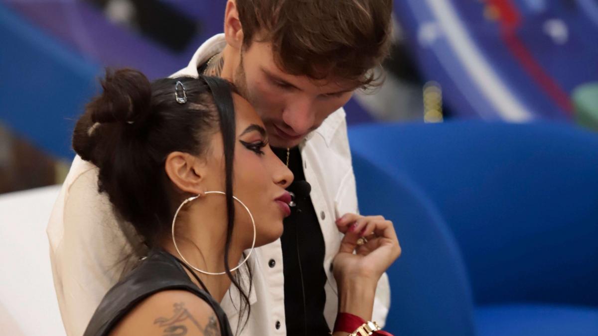 gf vip manuel bortuzzo dopo gf vip la vicinanza tra manuel e lulu dive alcuni fan mi sorge il dubbio 2669218