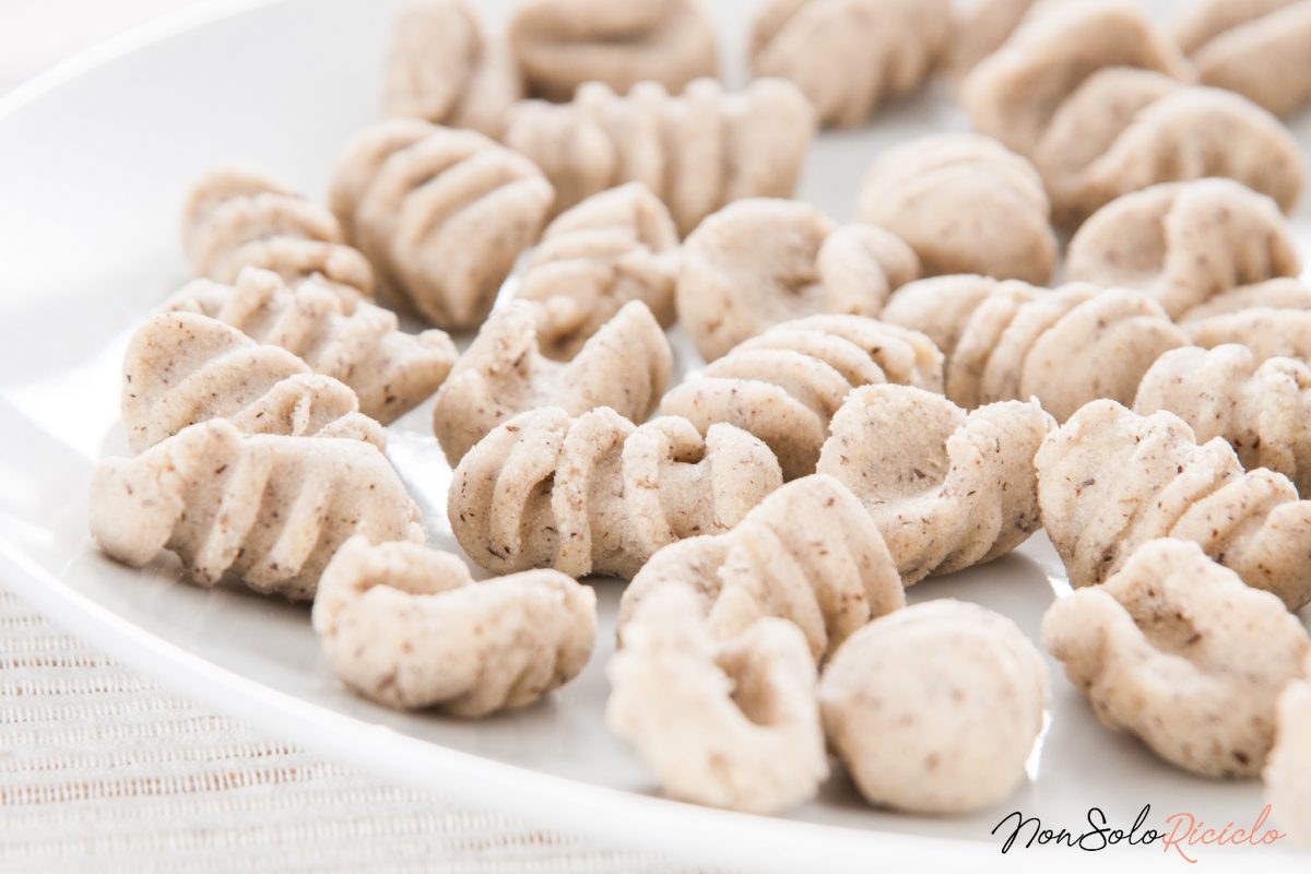 gnocchi di pan pesto lalternativa 1