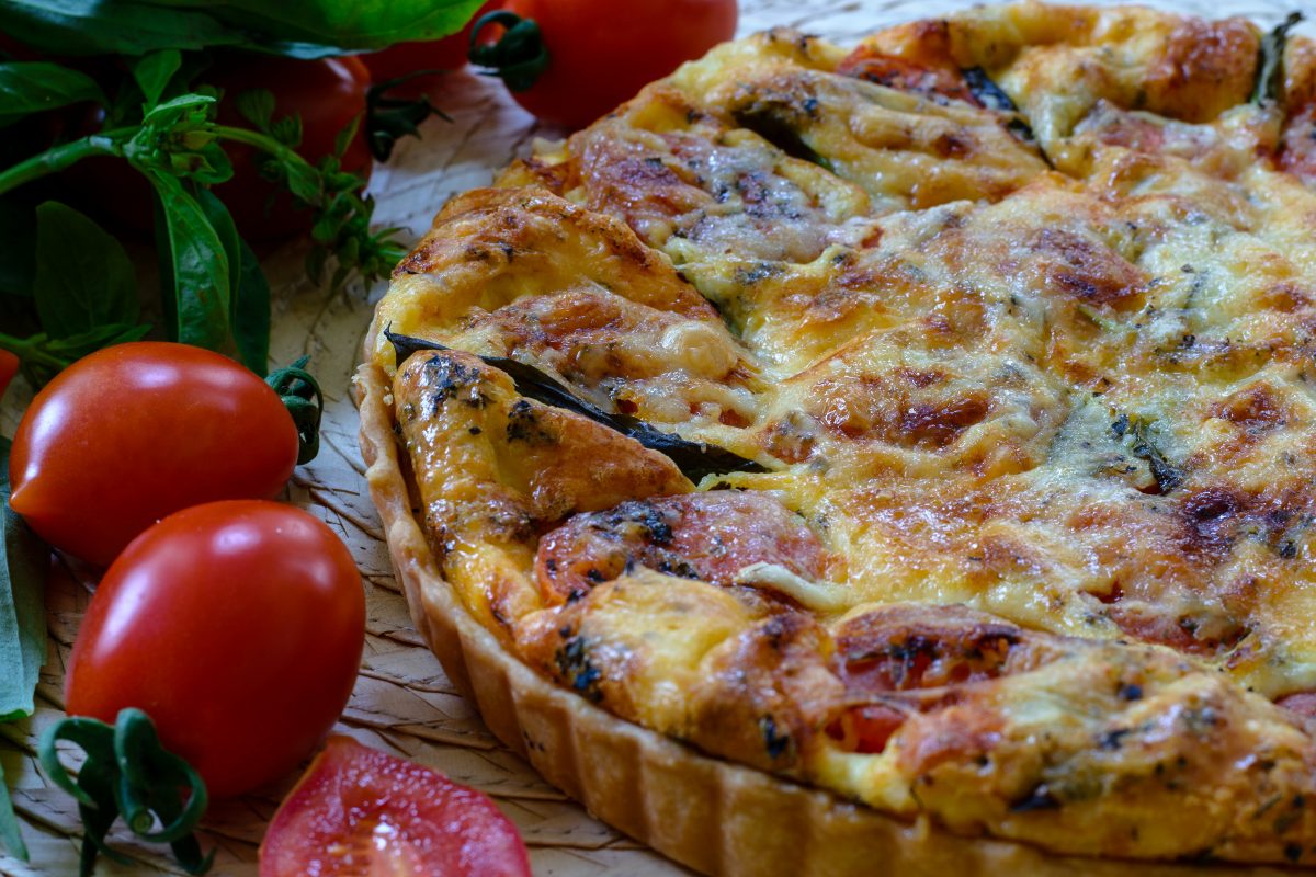 la quiche di melanzane con AdobeStock 314706352