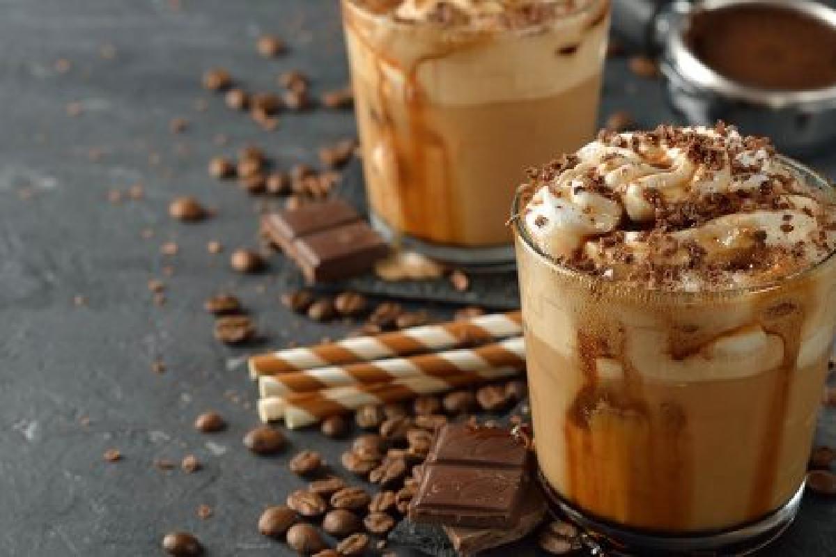 la spuma di caffe ghiacciata spuma di caffe 450x300 1