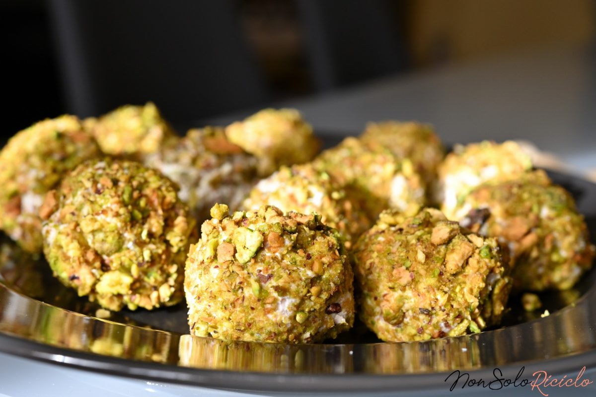 polpettine tonno e pistacchi unestasi 2