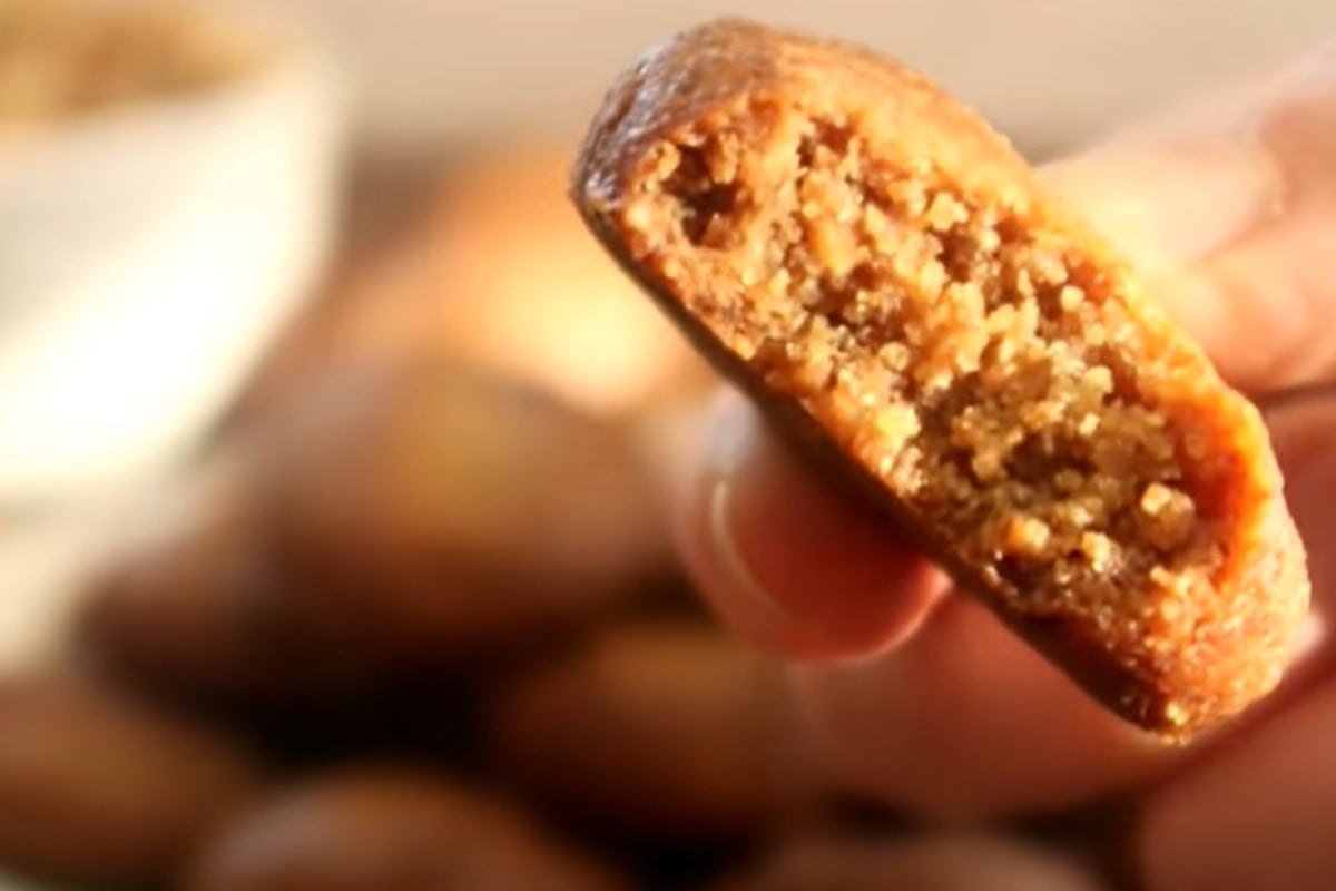 biscotti squisiti con la frutta biscotti con noci