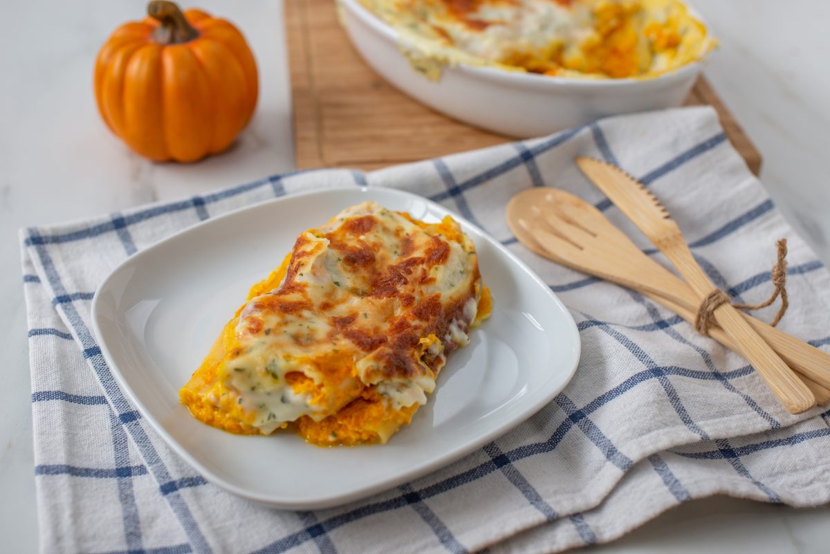 cannelloni autunnali di zucca e AdobeStock 401985970