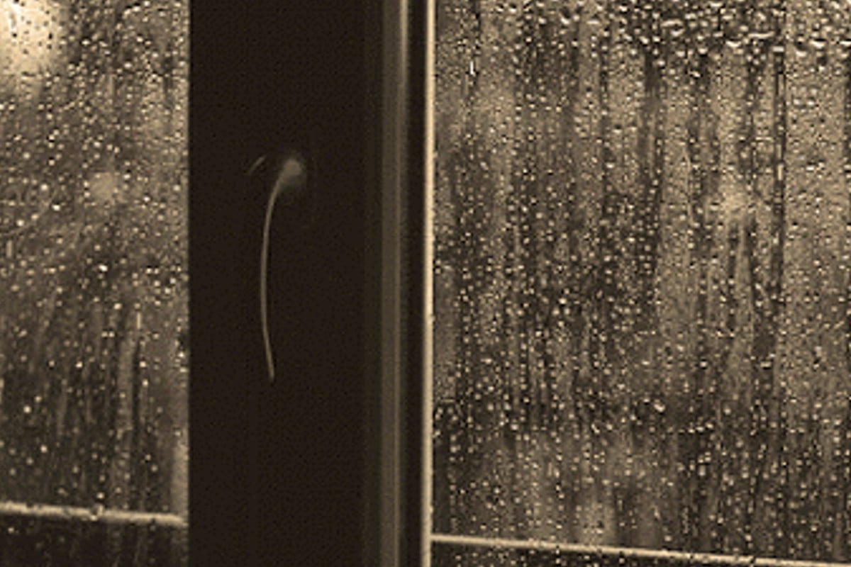 ecco come pulire finestre e finestra pioggia