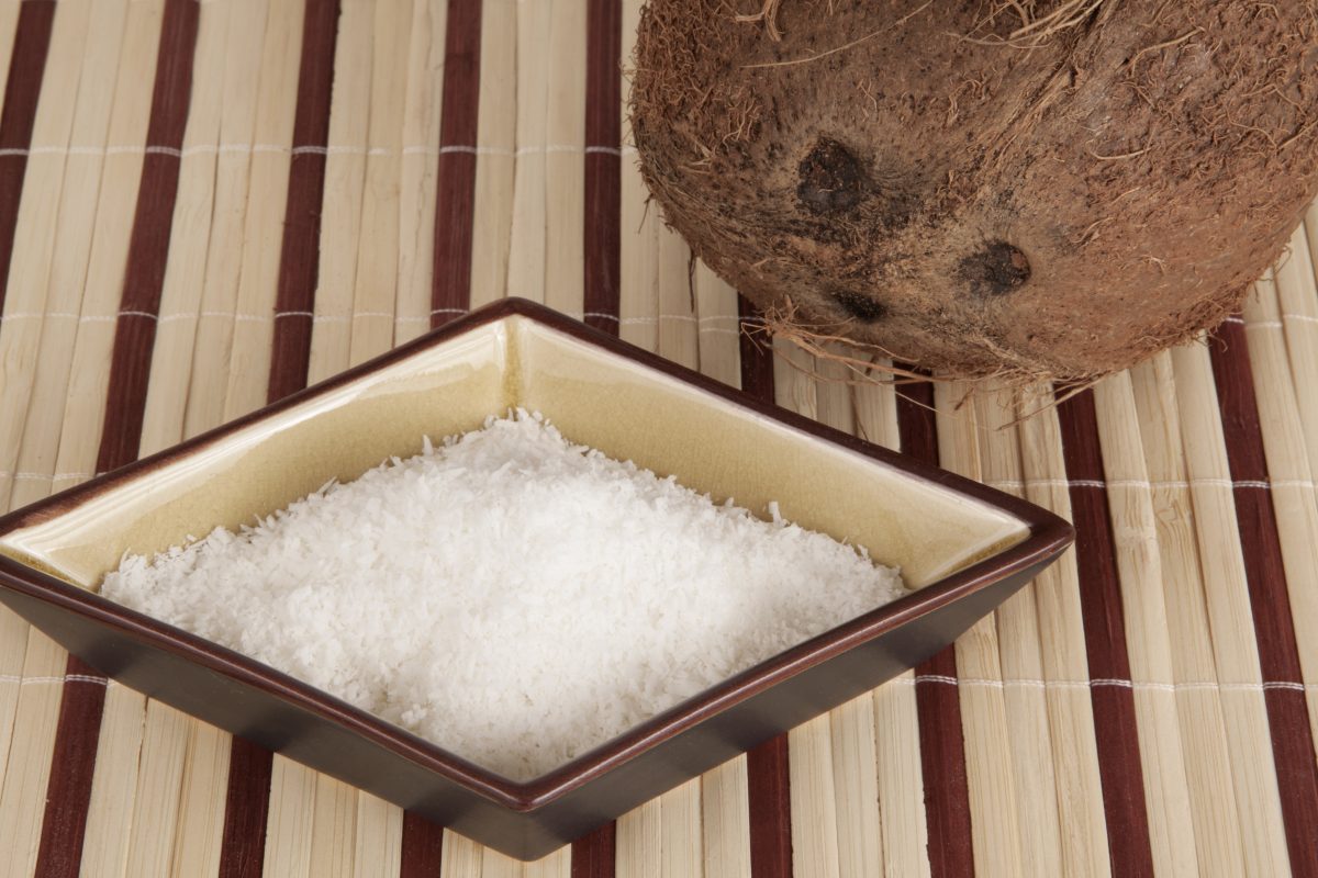 farina di cocco fatta in AdobeStock 106247778