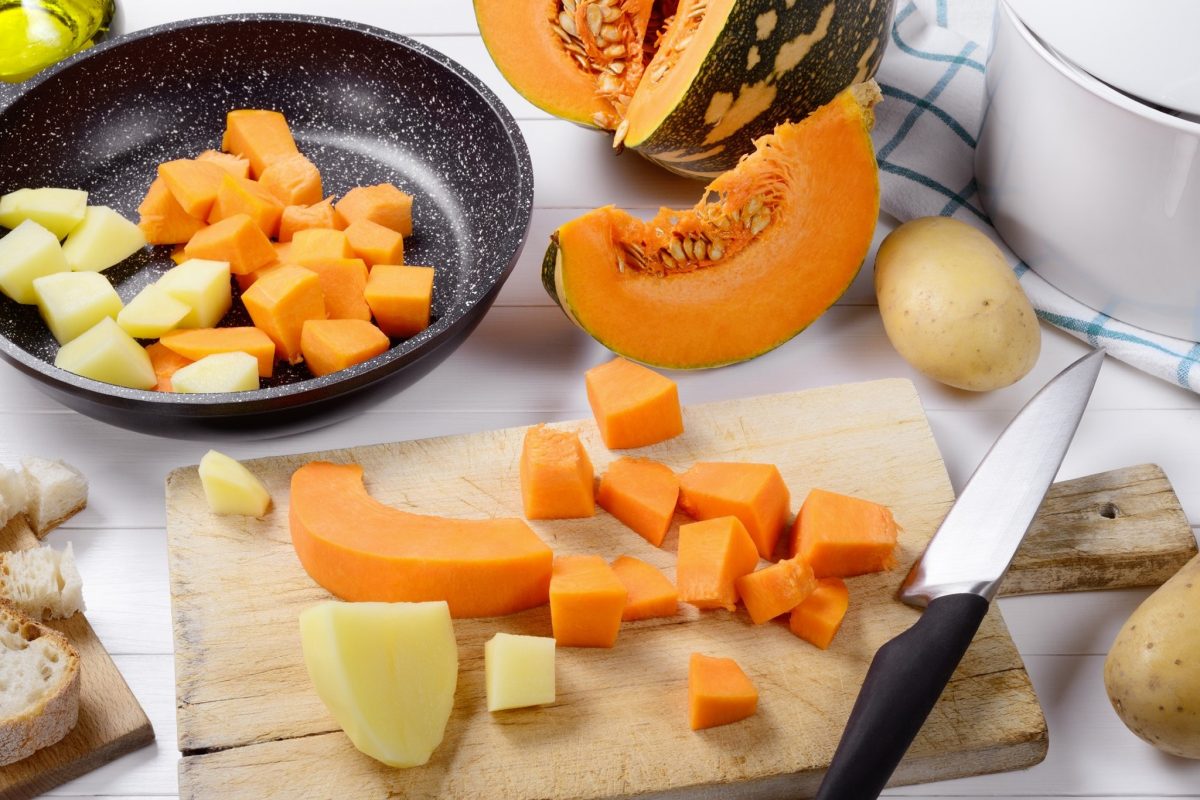 zucca e patate in padella 3