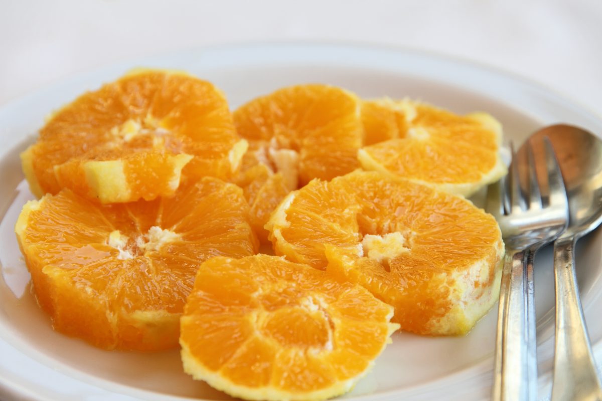 insalata arancia e cannella dal AdobeStock 92111609