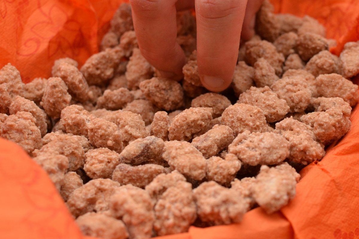 mandorle caramellate come prepararle a 3