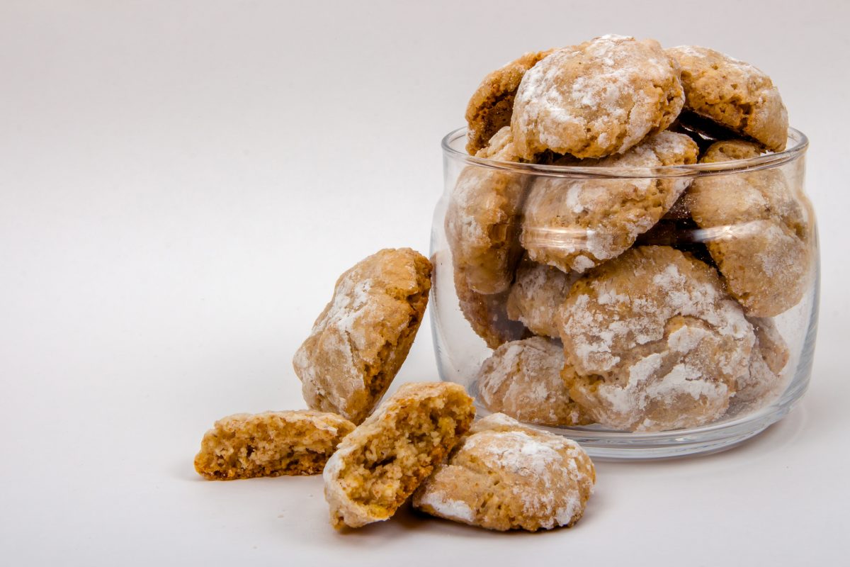 amaretti calabresi i biscotti senza AdobeStock 97753366