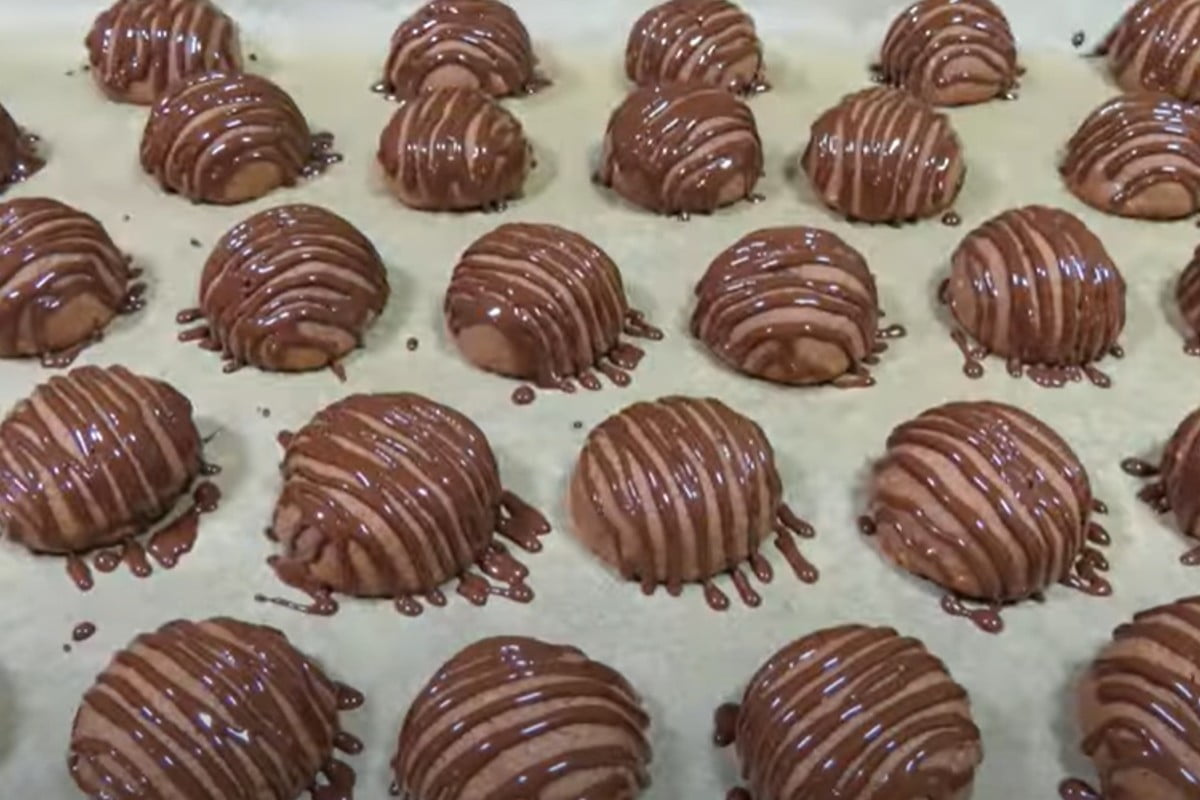 biscotti al cioccolato con ripieno biscotti al cioccolato ripieni
