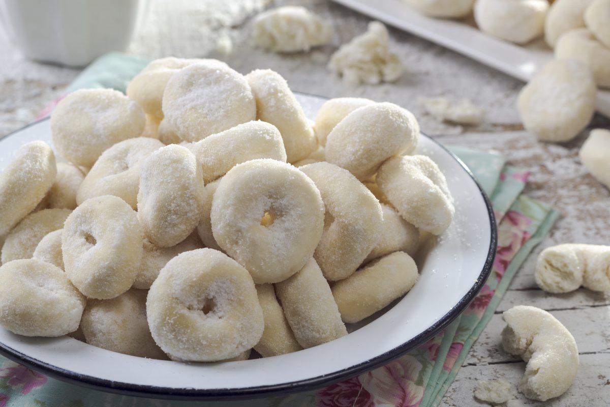 ciambelle rustiche ciambelle di pasta AdobeStock 356759766 1