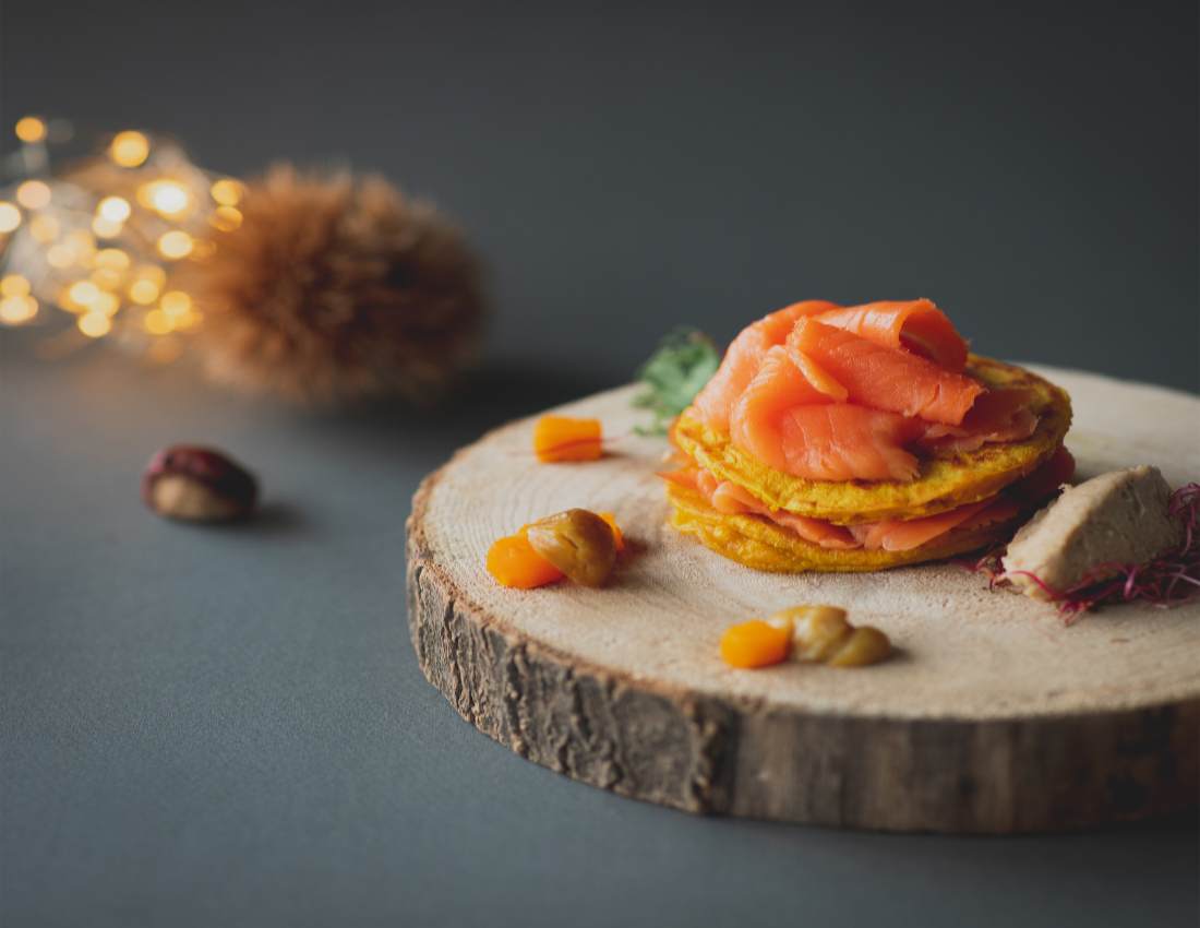 Menù-di-Natale-2021-Fumara-Foodlab-salmone-Red-King-selvaggio-affumicato-d'Alaska-Pianetadonne