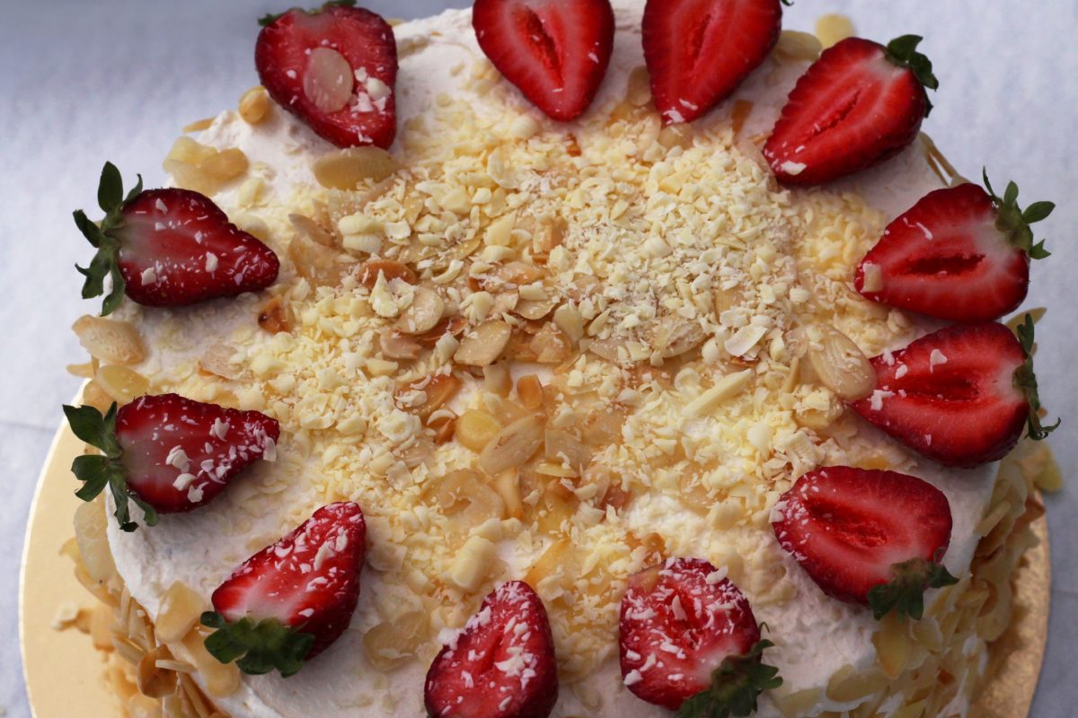 ricotta mandorle fragola e cioccolato 3