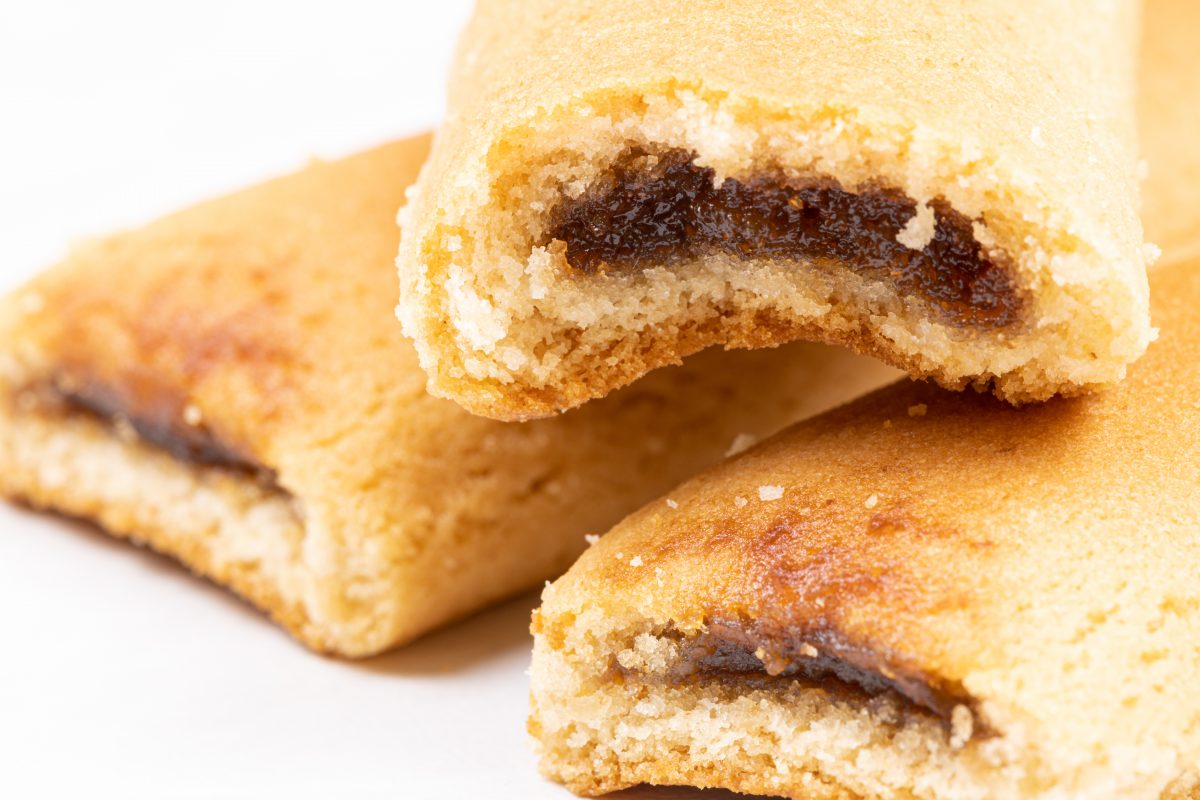biscotti ripieni alla marmellata di AdobeStock 413333874