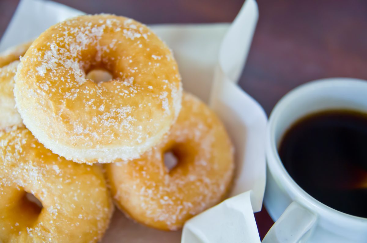 ciambelle veloci yogurt e arancia AdobeStock 68410893