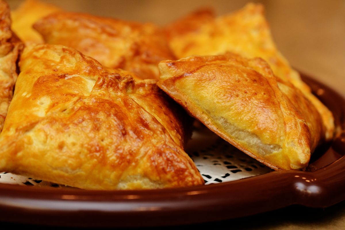 fagottini ai broccoli e ricotta AdobeStock 112786721