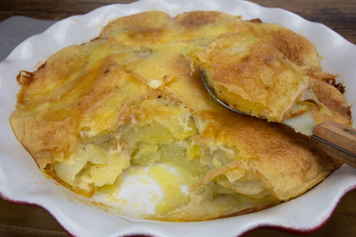 frittata di patate la ricetta AdobeStock 403599976 1