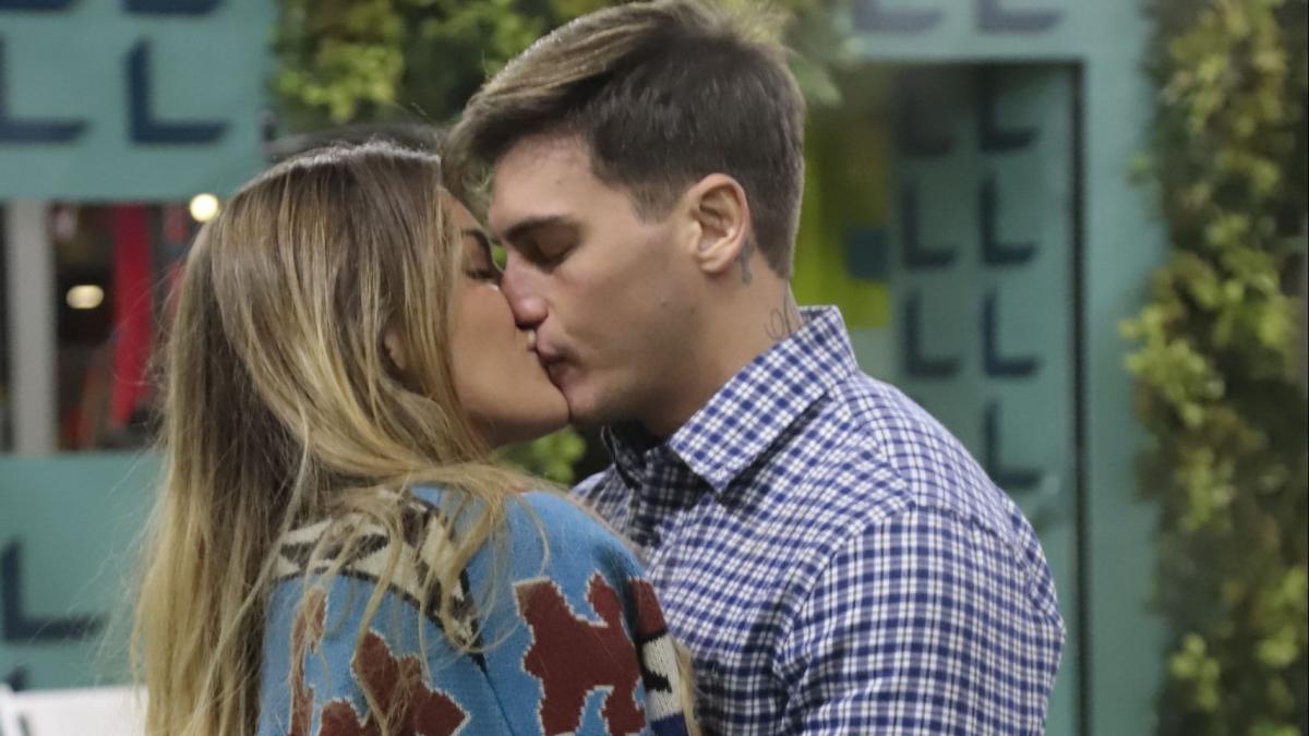 gf vip 6 alessandro basciano gf vip e gia finita tra sophie e alessandro ufficialmente non stiamo piu insieme 2709372