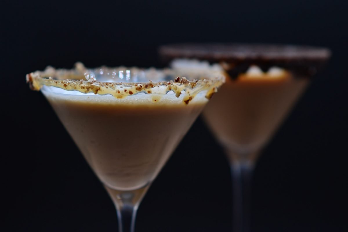 liquore baileys AdobeStock 458650932