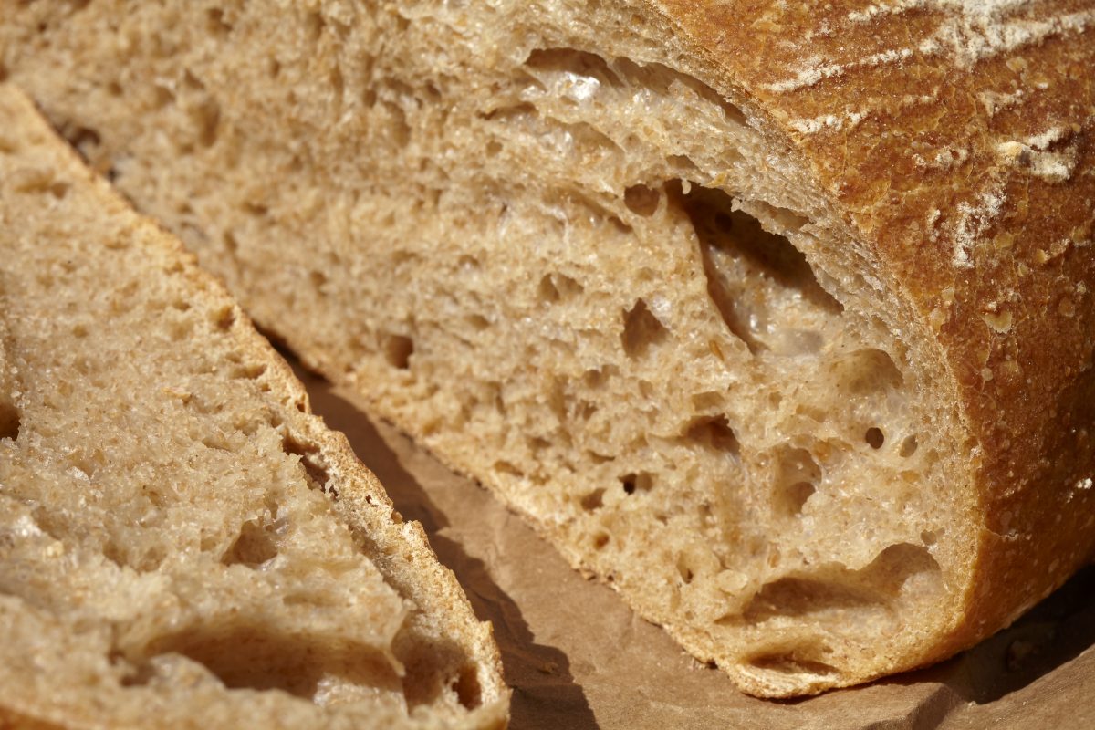 pane senza impasto 100 integrale AdobeStock 433472900