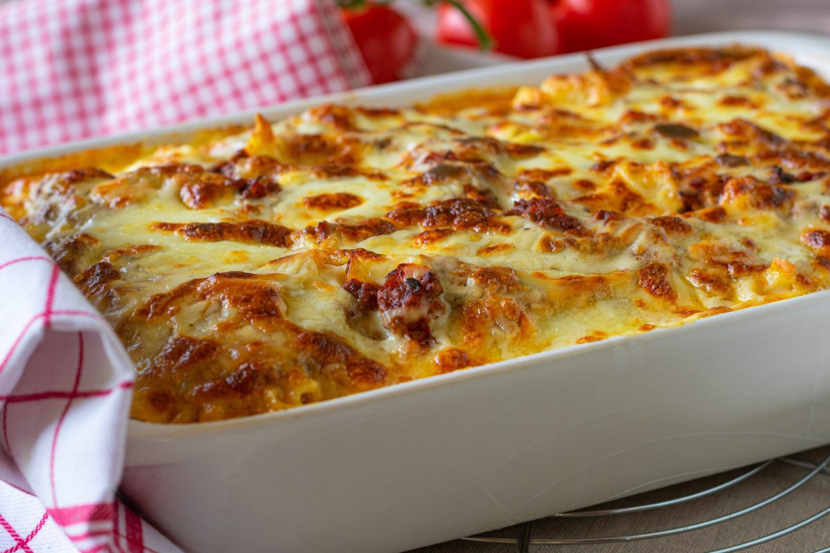 pasta al forno eccezionale una AdobeStock 452863771