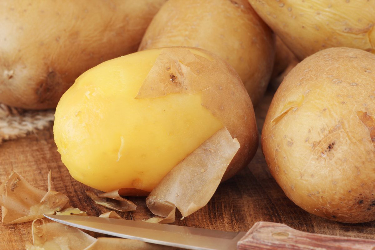 patate bollenti come sbucciarle senza AdobeStock 60781574