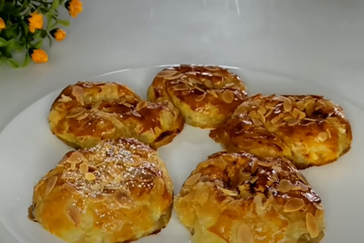 1 mela con pasta sfoglia dolcetti alle mele