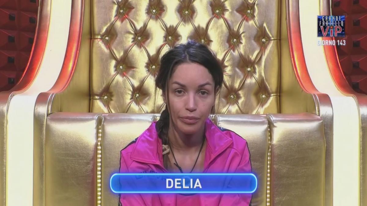 gf vip 6 delia duran gf vip delia chiude con alex belli 2718792