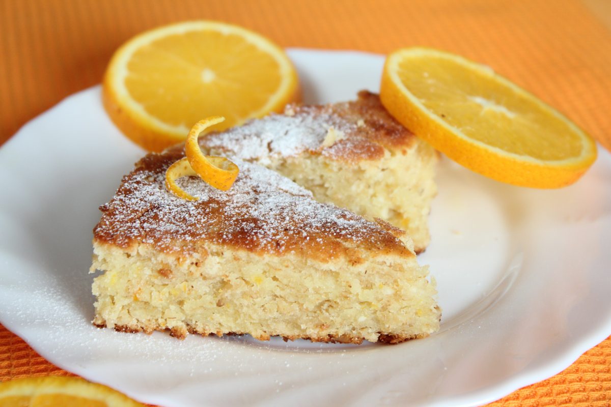 torta allarancia senza farina AdobeStock 428702819 2