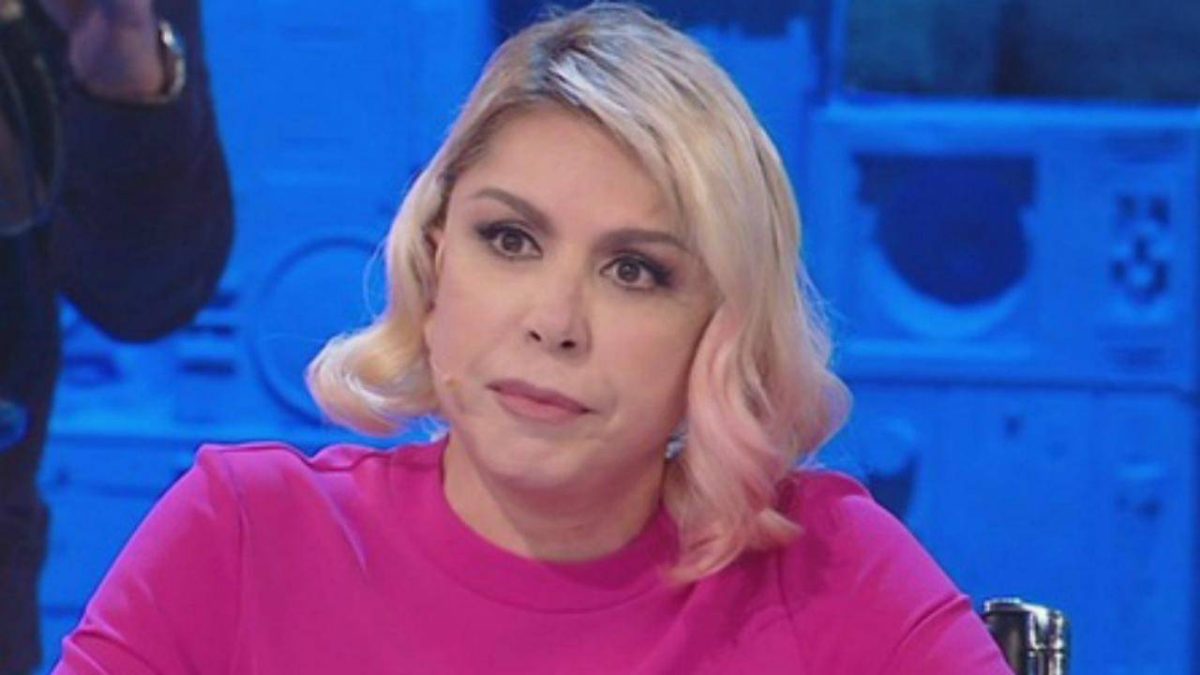 anna pettinelli vita privata biografia amici chi e anna pettinelli eta carriera e figli anna pettinelli