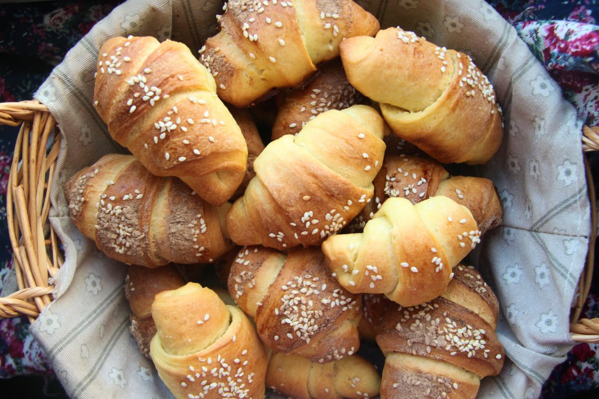 cornetti salati senza burro senza AdobeStock 124776161