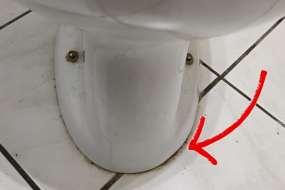 prova questo metodo per togliere base dei sanitari