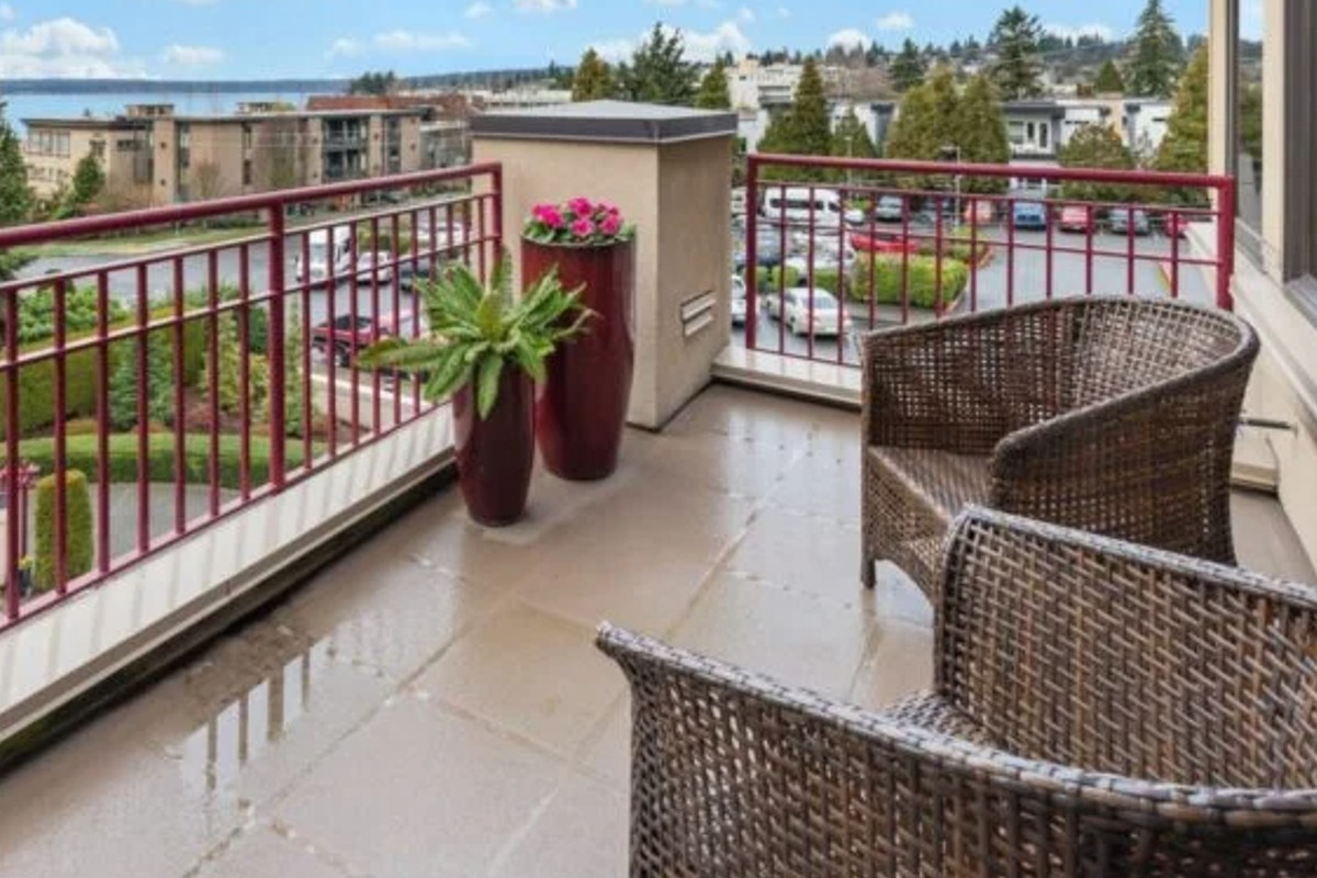 pulire terrazze e balconi in pulire terrazzi e balconi