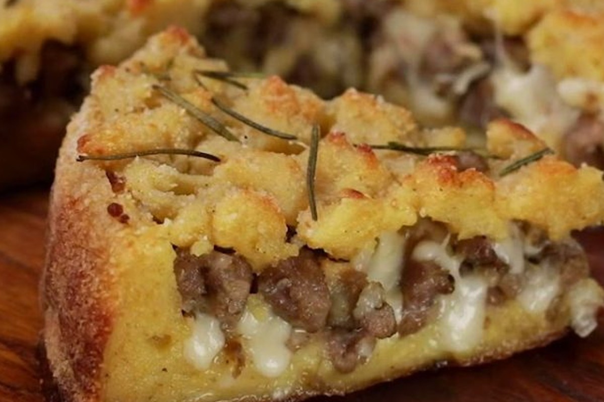 sbriciolata di patate salsiccia provola sbriciolata salsiccia e provola