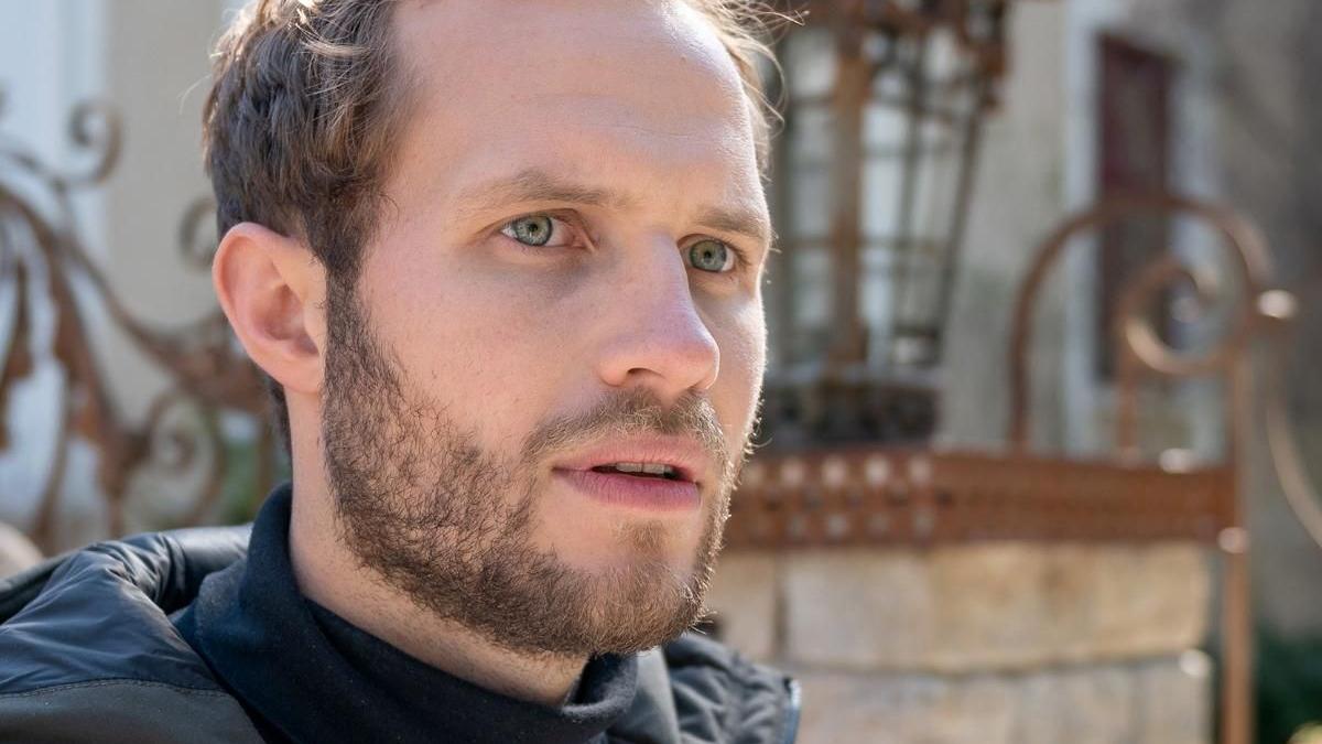 tempesta damore anticipazioni 22 marzo florian in una scena di tempesta damore 2732520