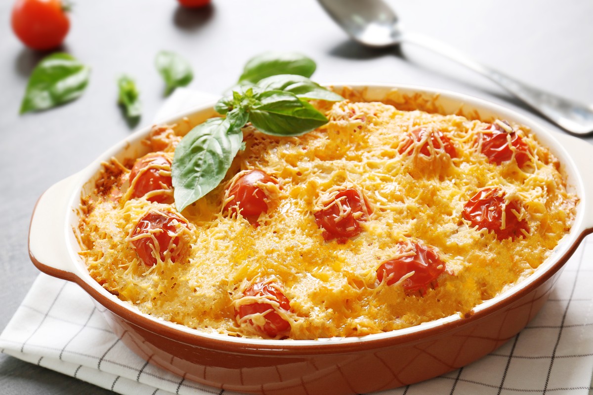 zucchine al forno con pomodori zucchine al forno con pomodorini