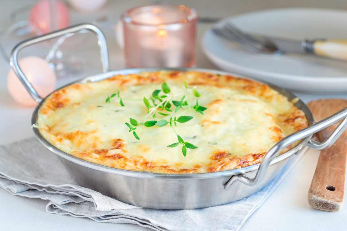 parmigiana bianca di patate AdobeStock 233162621