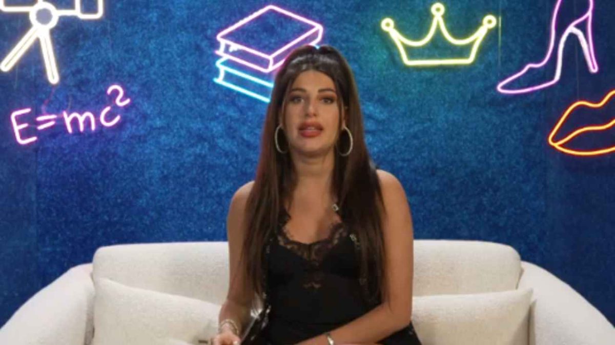 maria laura de vitis dopo Maria Laura De Vitis La Pupa e il Secchione Show 05 maggio 2022 SoloGossip