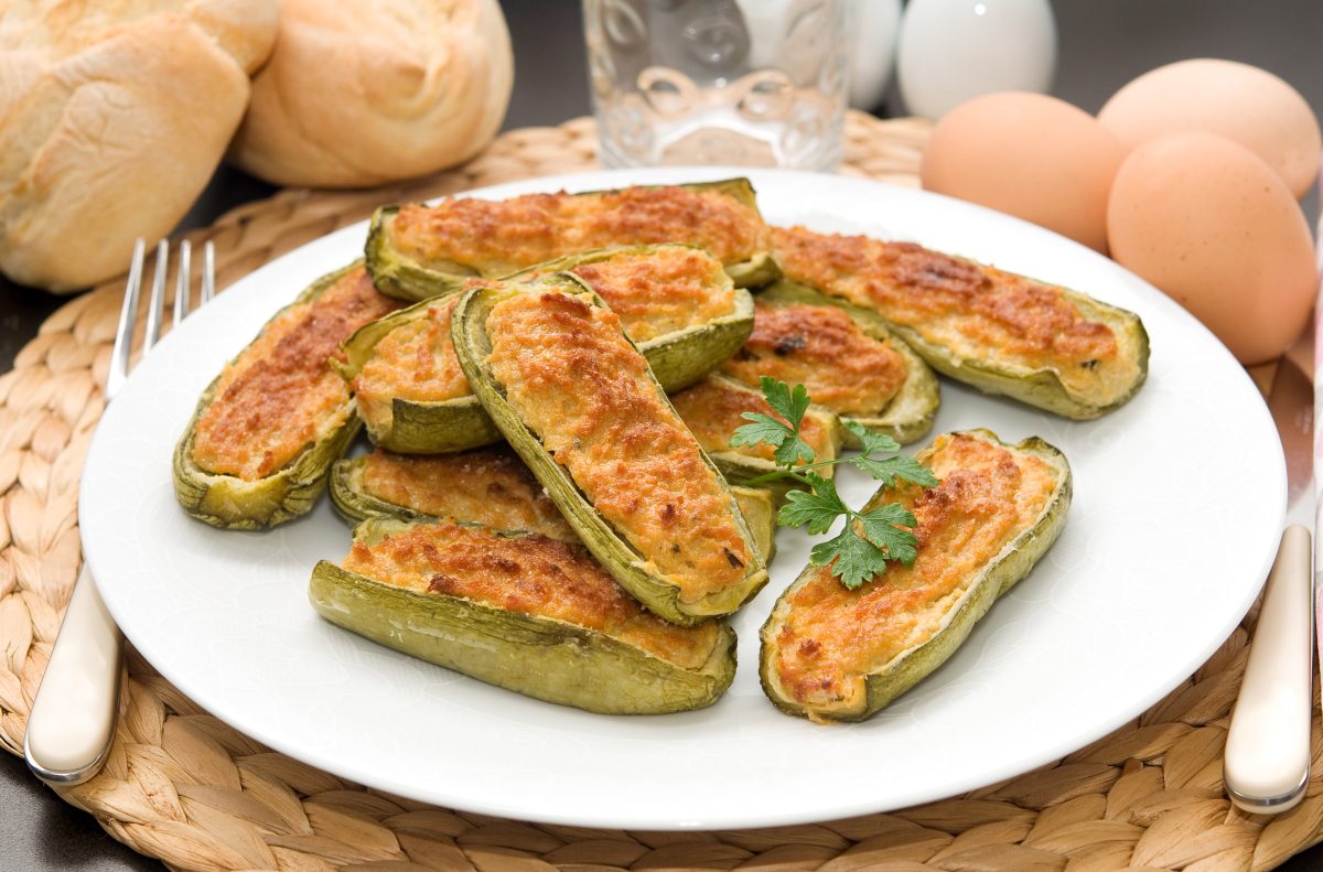 ricetta delle zucchine allaglio spagnole AdobeStock 33054608 1