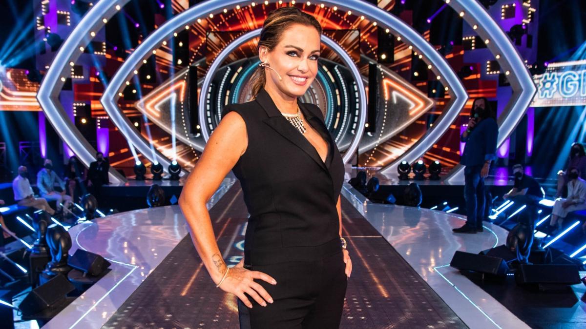 sonia bruganelli in futuro lavorera grande fratello vip sonia bruganelli litiga con alfonso signorini e lascia lo studio 2702768