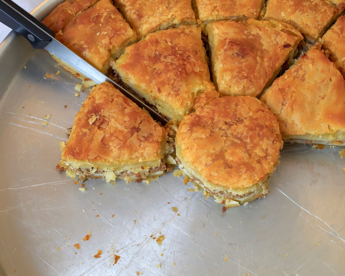 torta rustica di carne AdobeStock 31706297 1