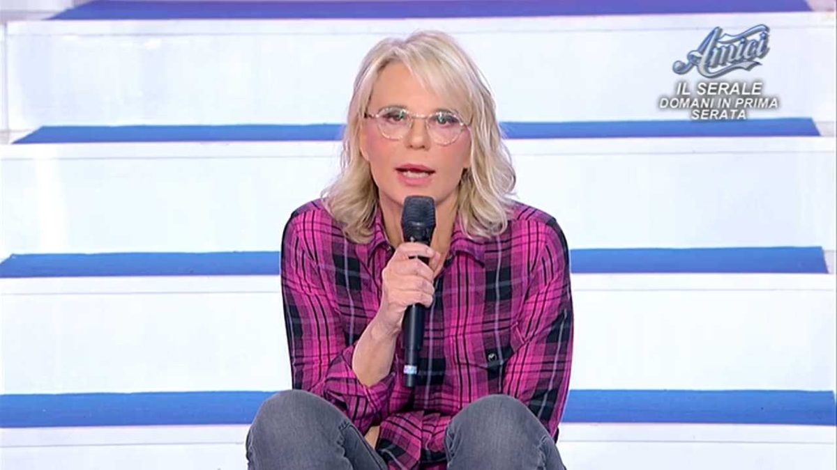 uomini e donne anticipazioni 23 Maria De Filippi 1 6 maggio 2022