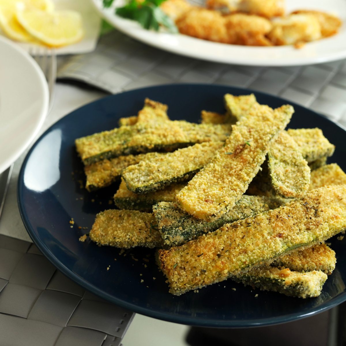 zucchine dorate croccanti senza friggere AdobeStock 353602140 3